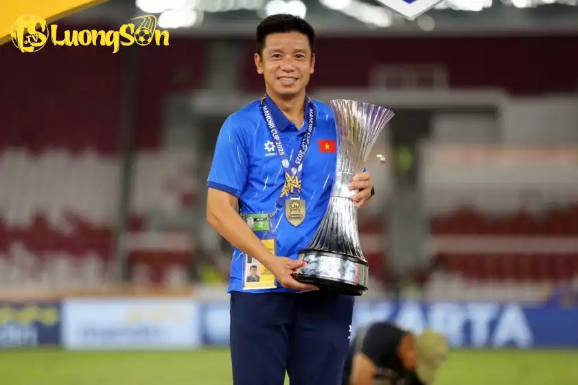 Lưu Danh Minh là trợ lý nội có nhiều kinh nghiệm nhất hiện tại Lưu Danh Minh là trợ lý nội có nhiều kinh nghiệm nhất hiện tại