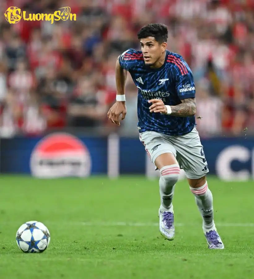 Arteta xác nhận Hincapie sẽ chỉ trở lại sau kỳ nghỉ quốc tế Arteta xác nhận Hincapie sẽ chỉ trở lại sau kỳ nghỉ quốc tế