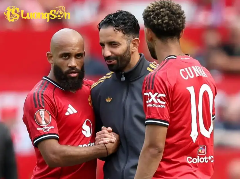 Bộ đôi Mbeumo và Cunha đã giúp ích rất nhiều cho lối chơi mà HLV Ruben Amorim đang xây dựng cho MU (Ảnh: Goal) Bộ đôi Mbeumo và Cunha đã giúp ích rất nhiều cho lối chơi mà HLV Ruben Amorim đang xây dựng cho MU