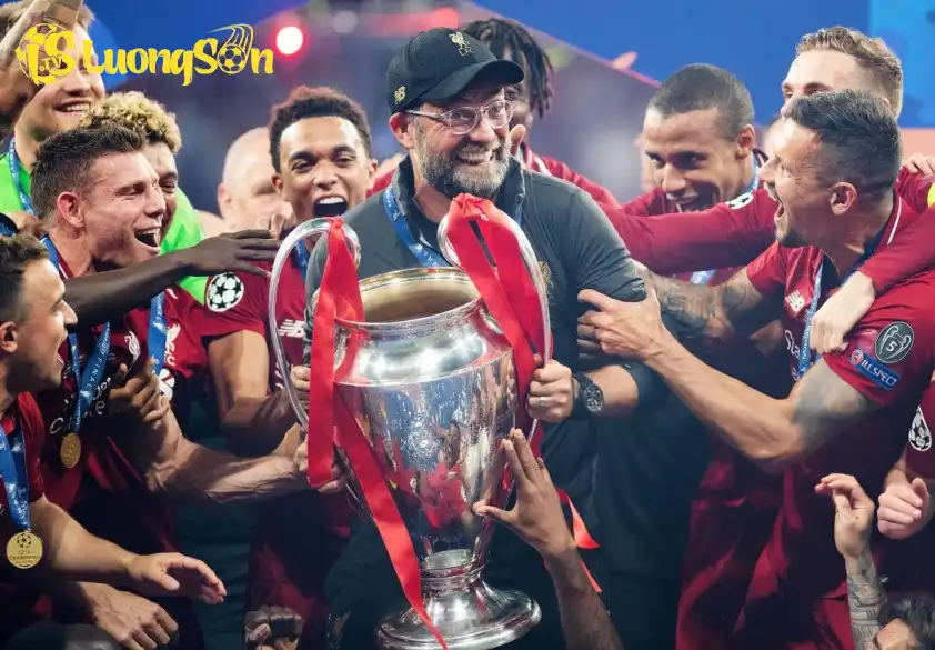 Jurgen Klopp giúp Liverpool gặt hái nhiều danh hiệu lớn