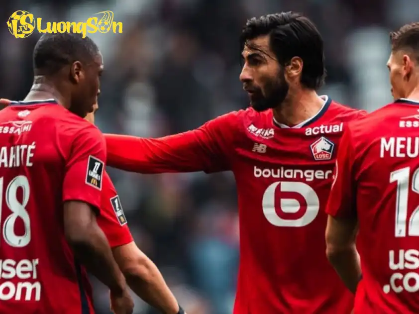 Khoảng cách giữa Lille và Angers lúc này đang là 7 điểm (Ảnh: Ligue 1) Khoảng cách giữa Lille và Angers lúc này đang là 7 điểm